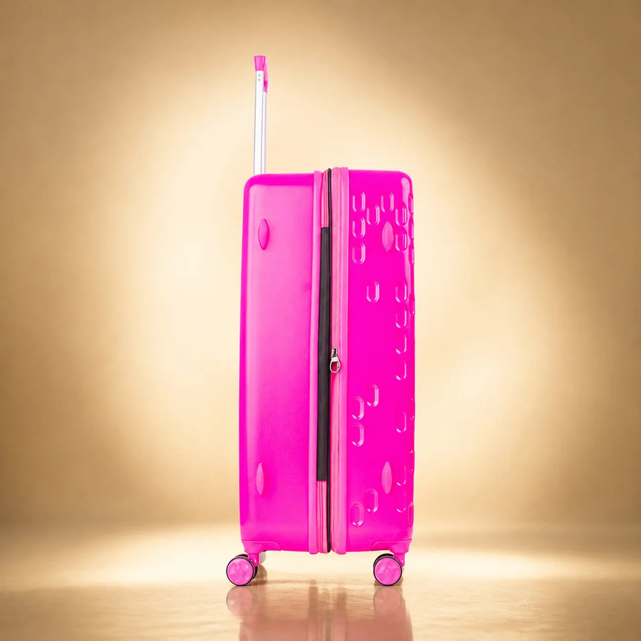 Lady Pink's Graffiti Tag Check-In by TROCHI - X Line pink luggage detail image 5
