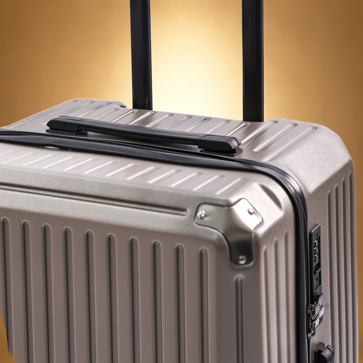 Trochi Charles Trunk — Champagne — product view